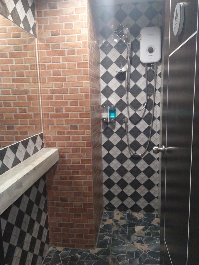 Airport Hostel Phuket Nai Yang Экстерьер фото